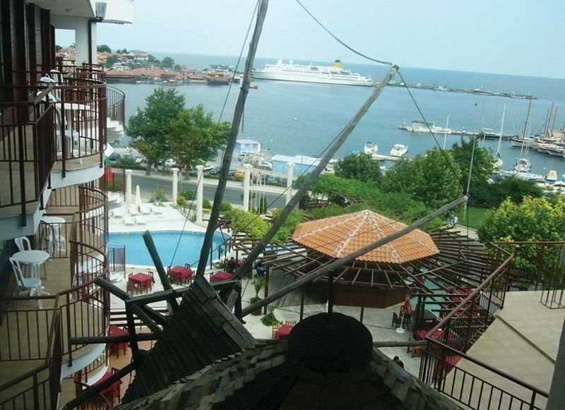 Menabria Nessebar Hotel Екстериор снимка